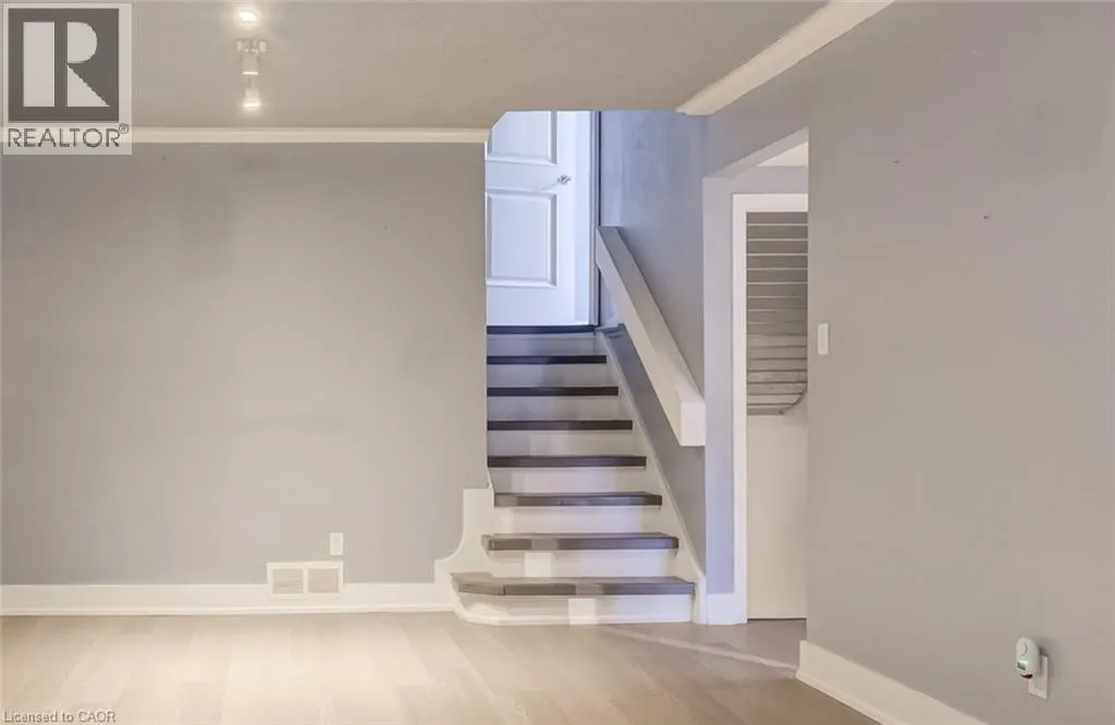 135 BRIERDALE Drive