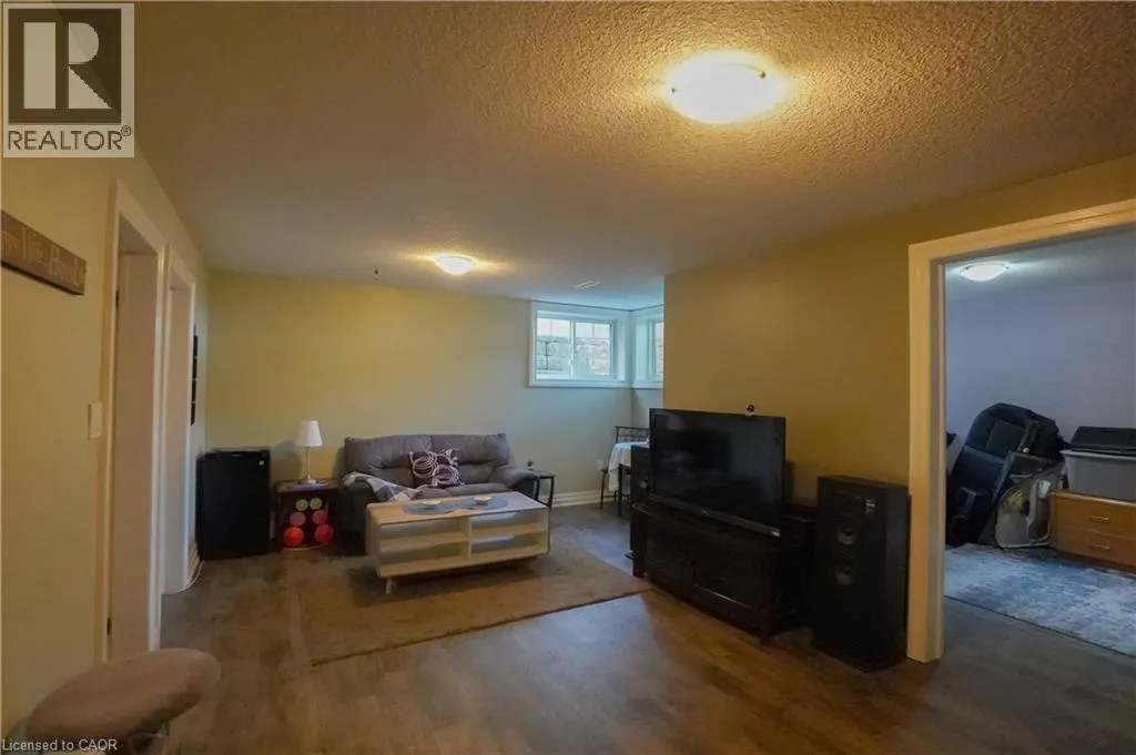 365 POLDON Drive