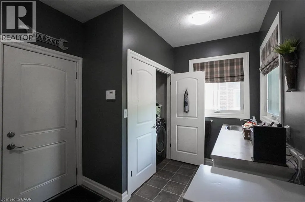 365 POLDON Drive