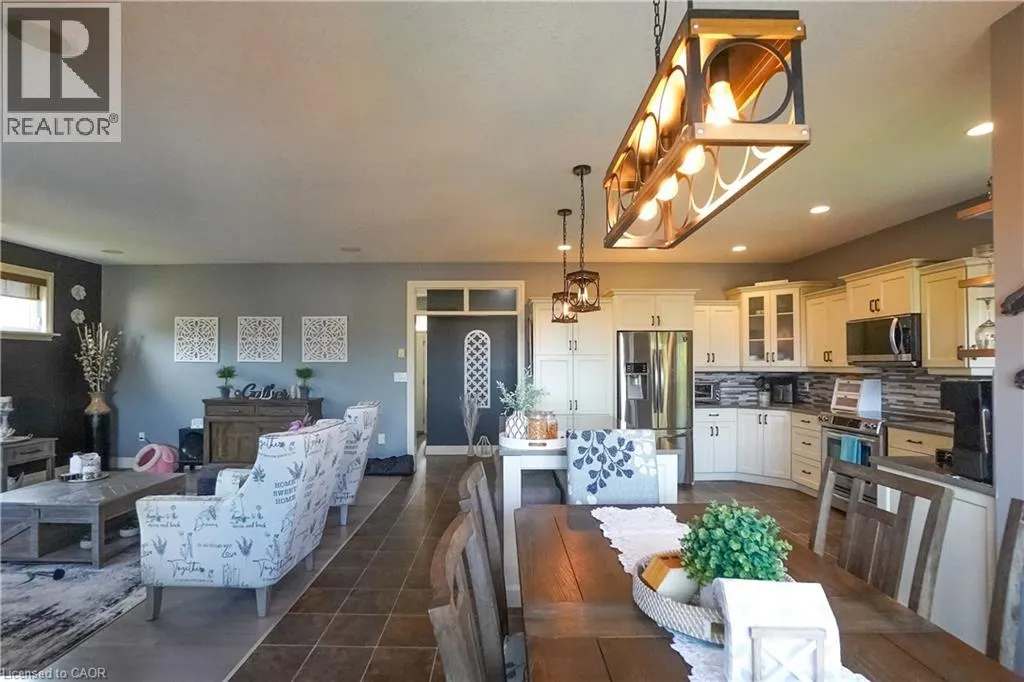 365 POLDON Drive