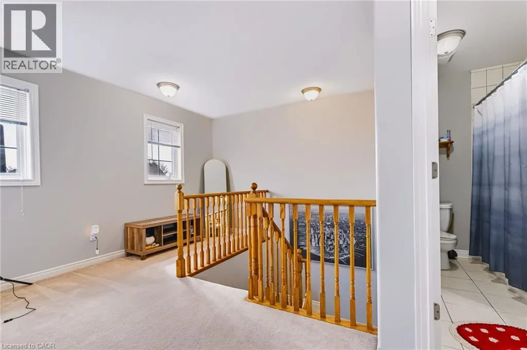 24 FALLINGBROOK Crescent