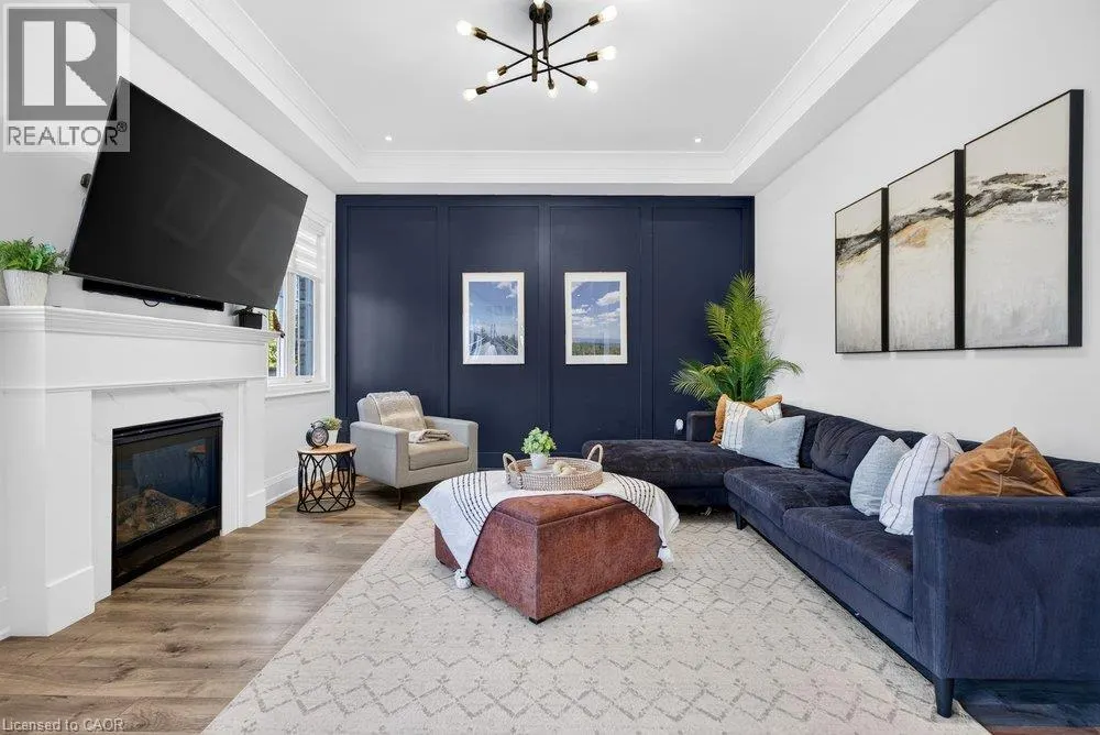 80 ELSTONE Place