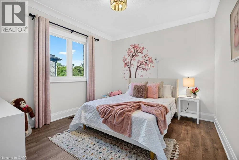 80 ELSTONE Place