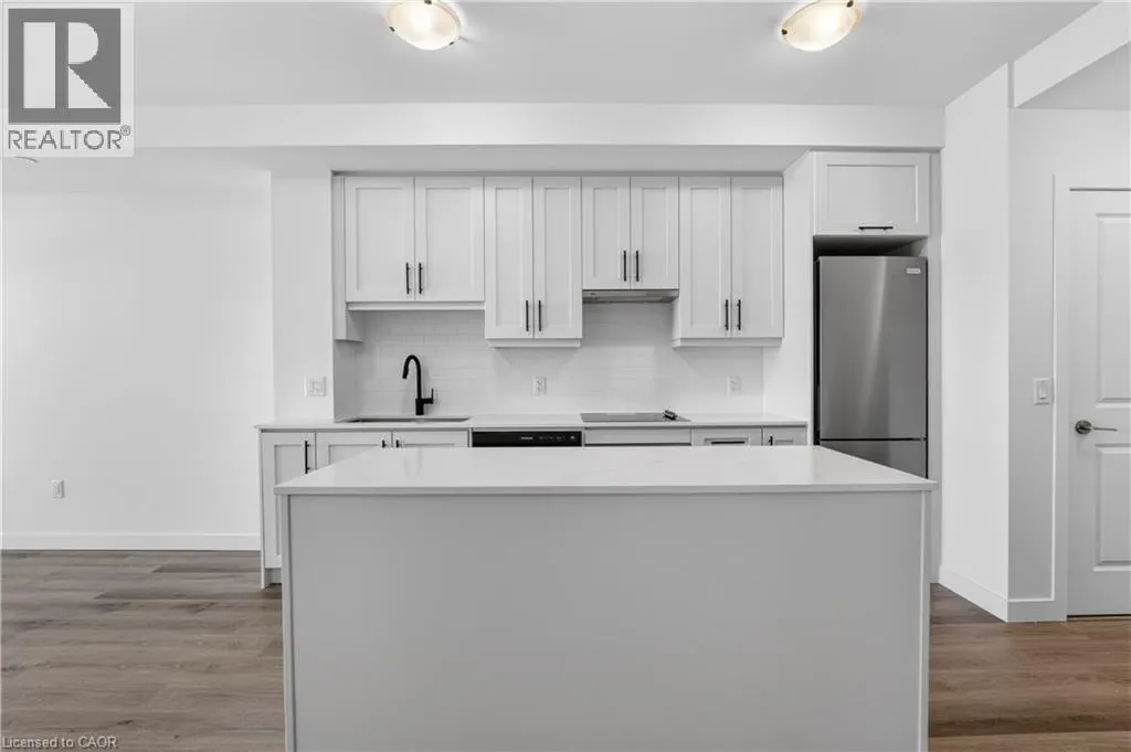 461 GREEN Road Unit# 703 #703