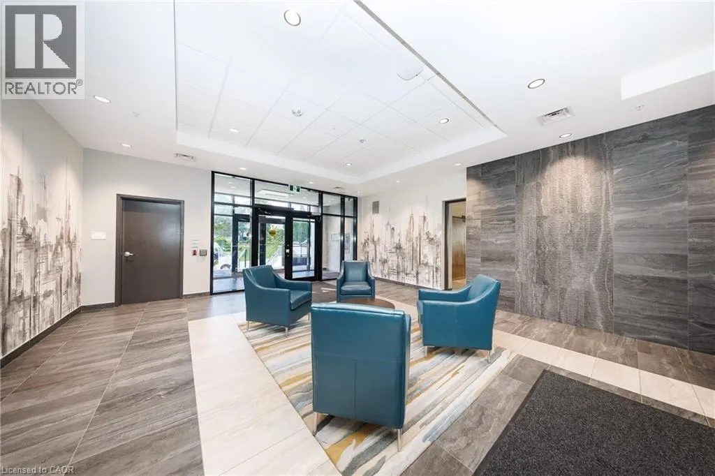 30 HAMILTON Street S Unit# 201 #201