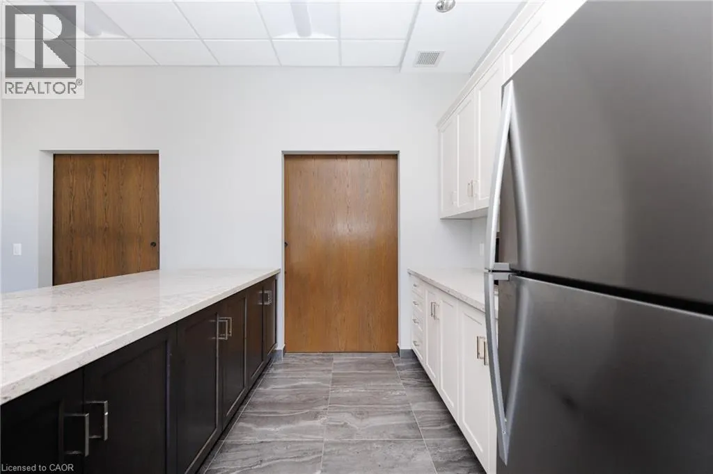 30 HAMILTON Street S Unit# 201 #201