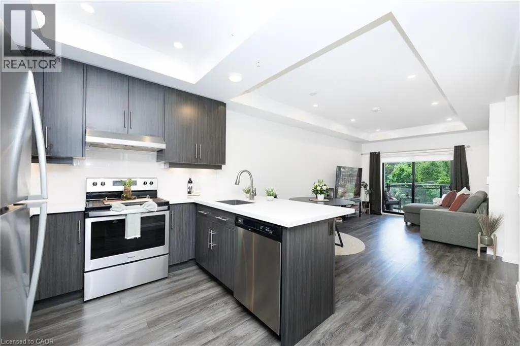 30 HAMILTON Street S Unit# 201 #201
