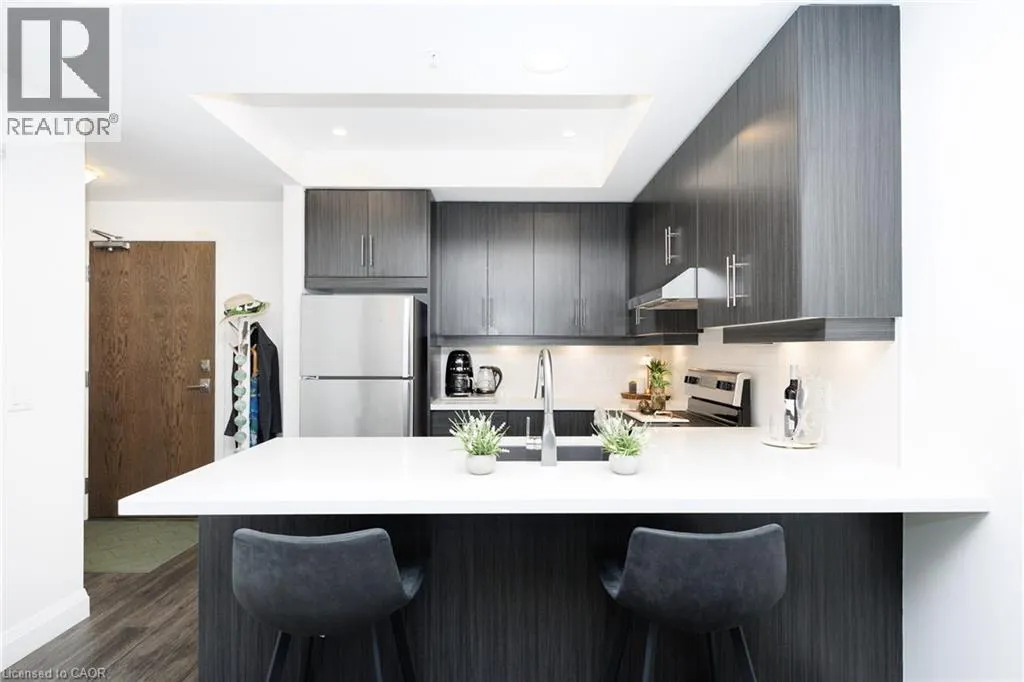 30 HAMILTON Street S Unit# 201 #201