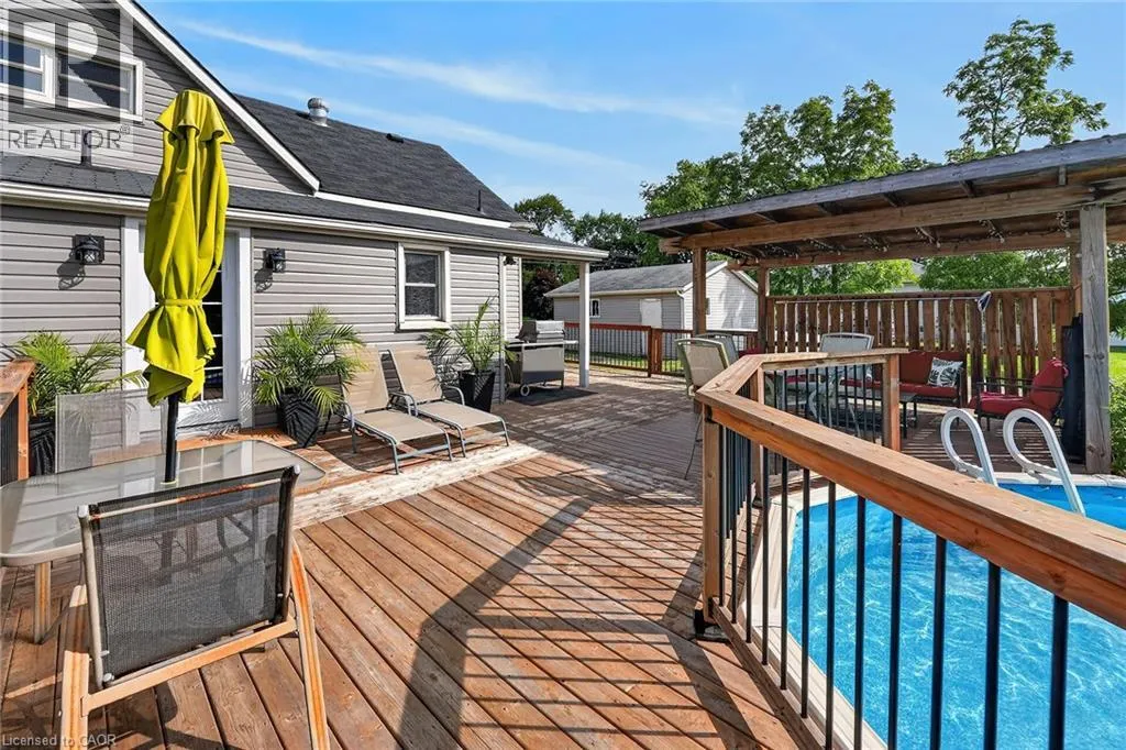 843 LYONS CREEK Road