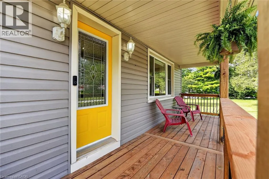 843 LYONS CREEK Road