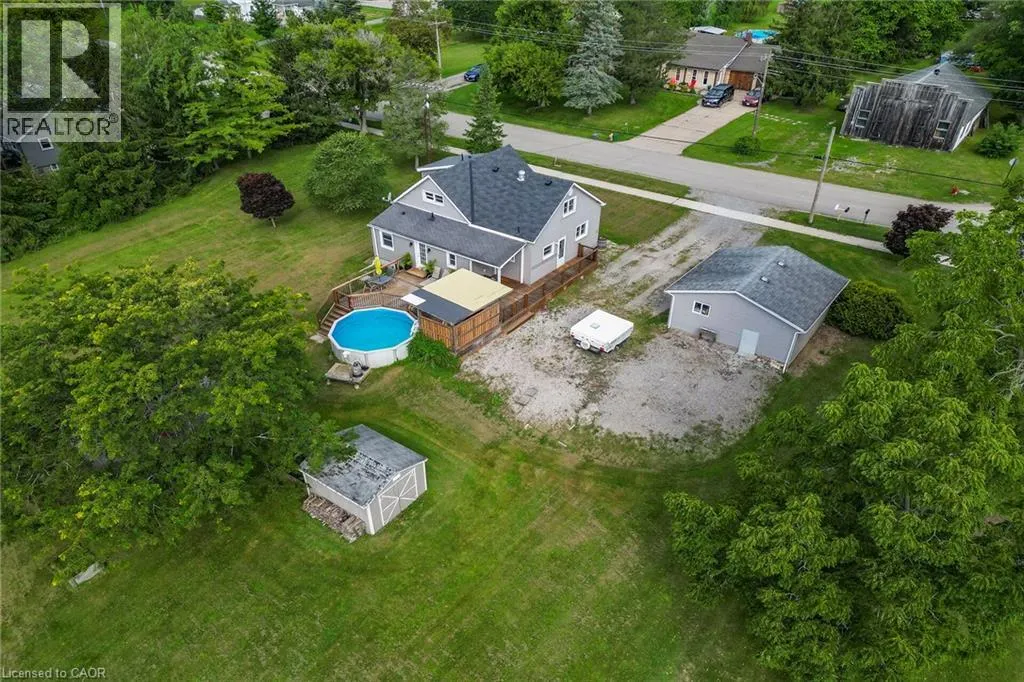 843 LYONS CREEK Road
