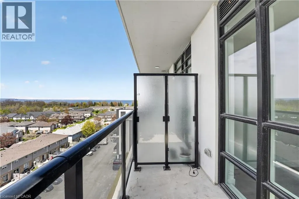 461 GREEN Road Unit# 822 #822