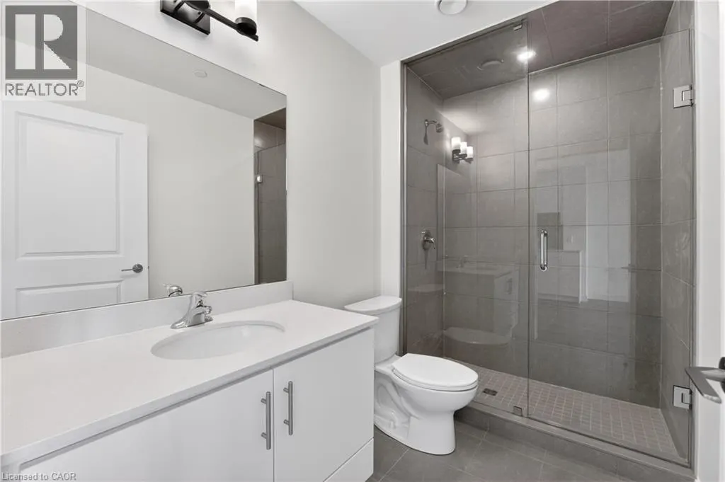 461 GREEN Road Unit# 822 #822