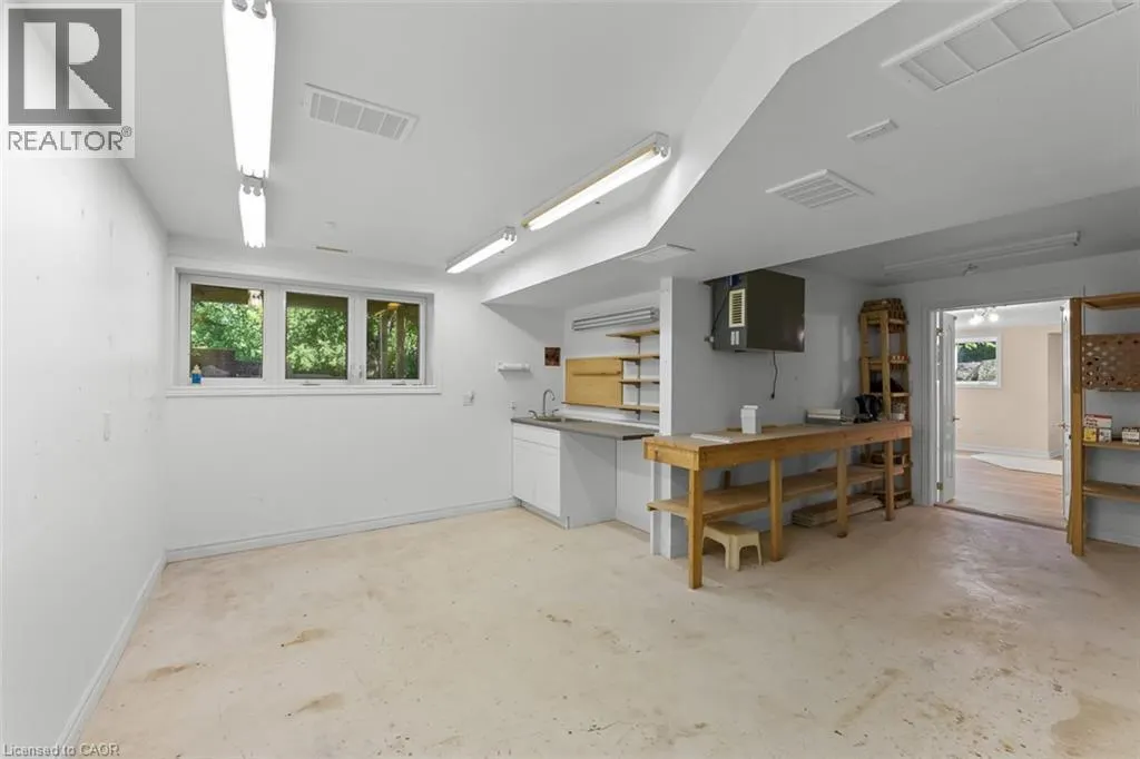 3523 RITTENHOUSE Road