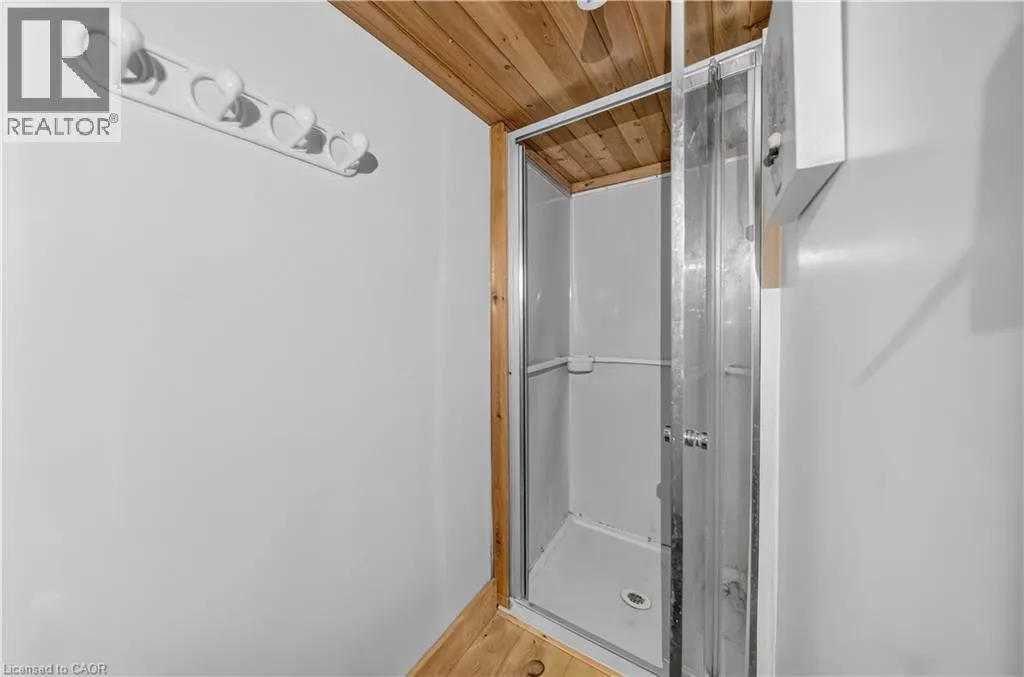145 ALBERT Street W