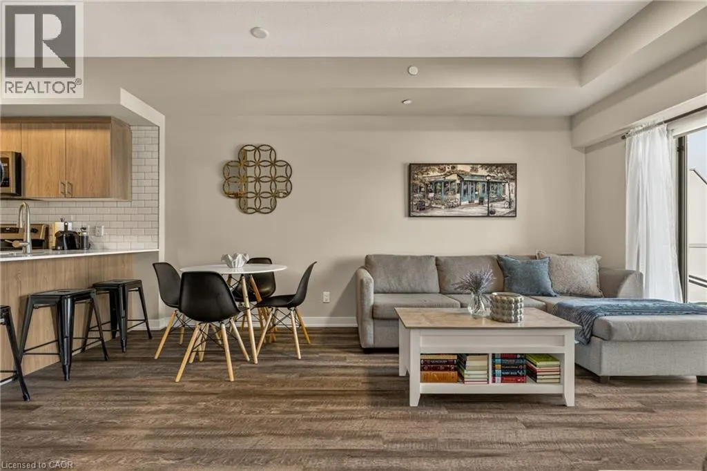 16 MARKLE Crescent Unit# 413 #413