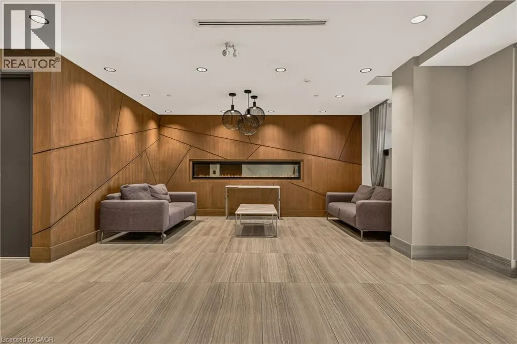 16 MARKLE Crescent Unit# 413 #413