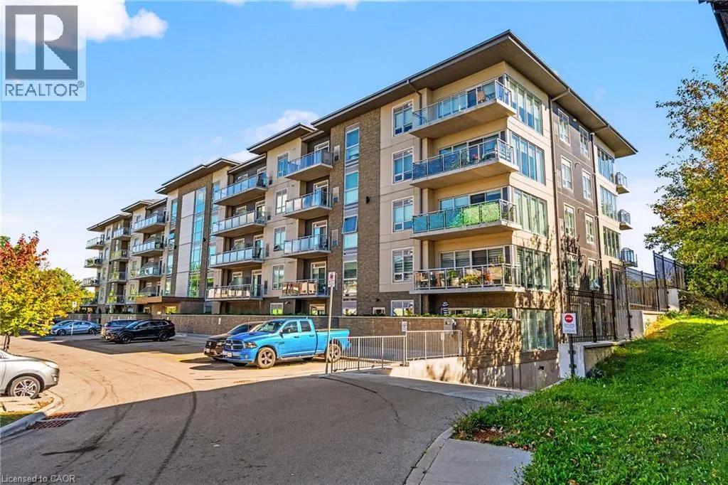 16 MARKLE Crescent Unit# 413 #413