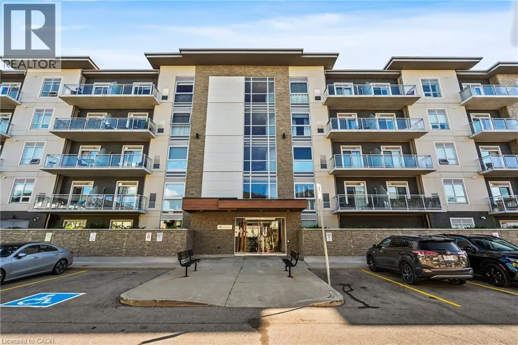 16 MARKLE Crescent Unit# 413 #413