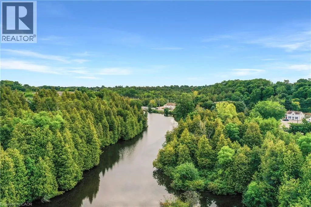 125 RIVERWALK Place