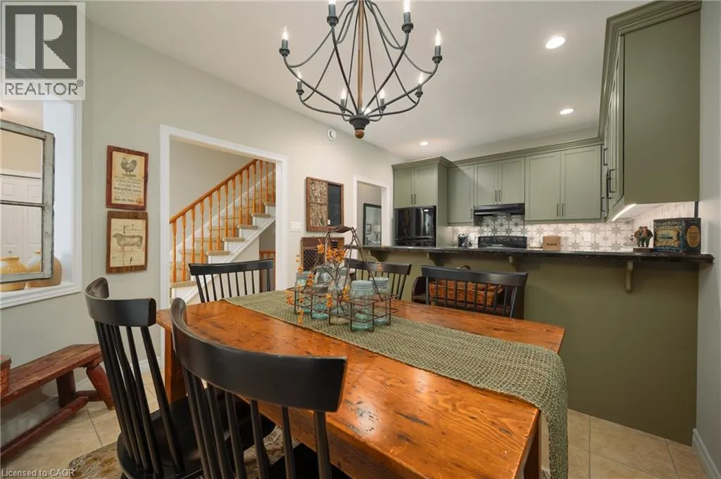 125 RIVERWALK Place