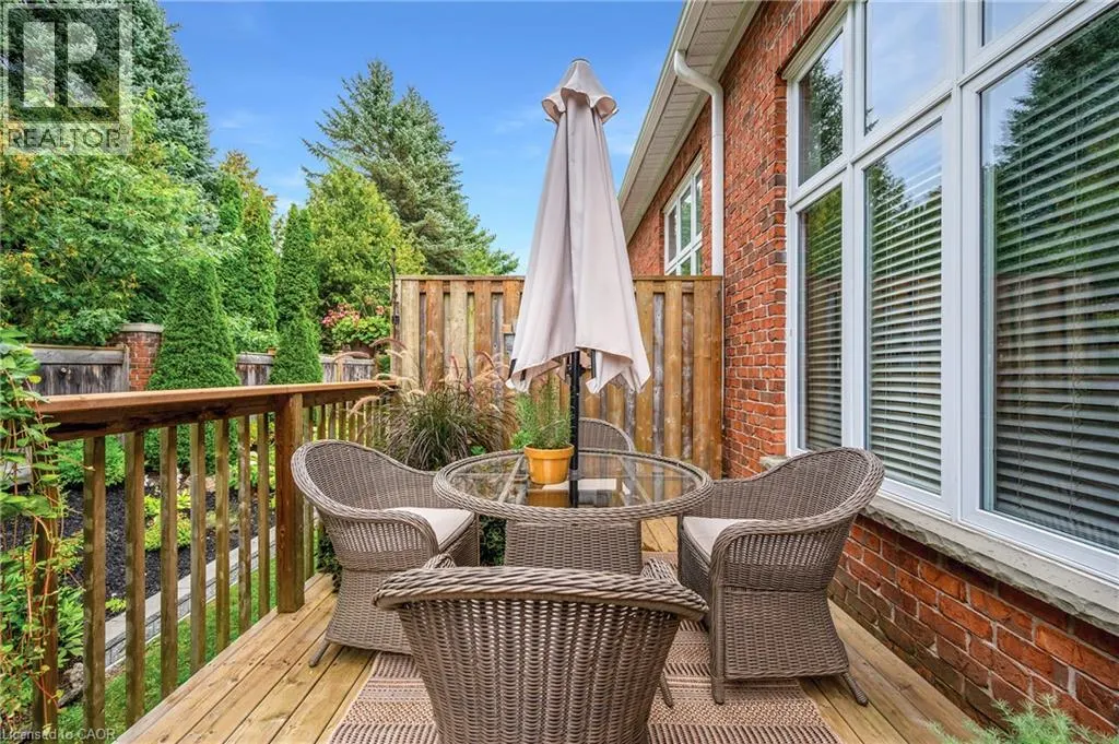 125 RIVERWALK Place