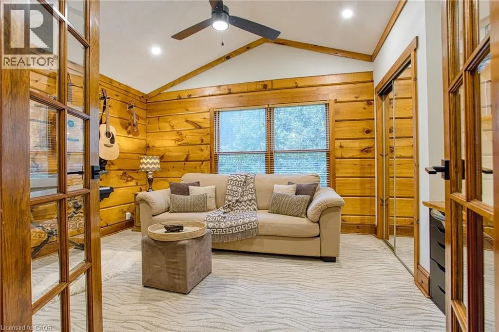 1970 HOLLOW Road