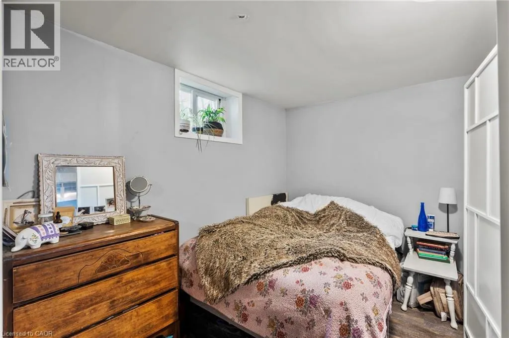 1068 NIAGARA STONE Road