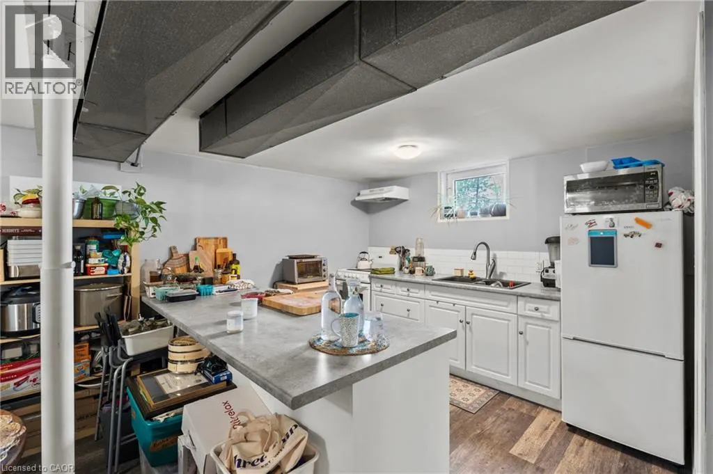1068 NIAGARA STONE Road
