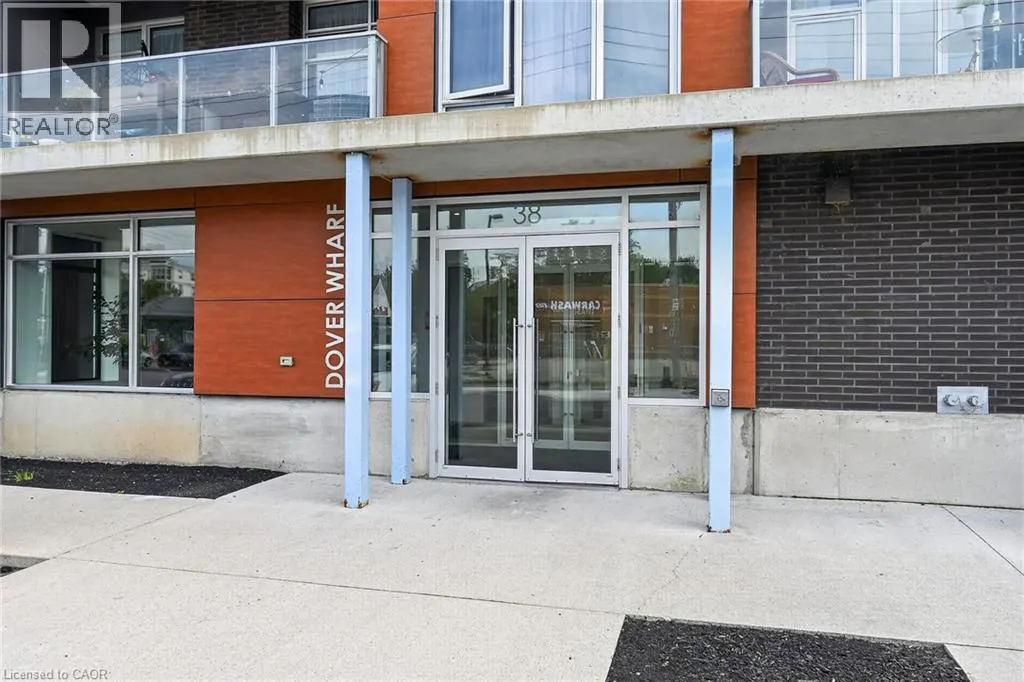 38 HARBOUR Street Unit# 304 #304