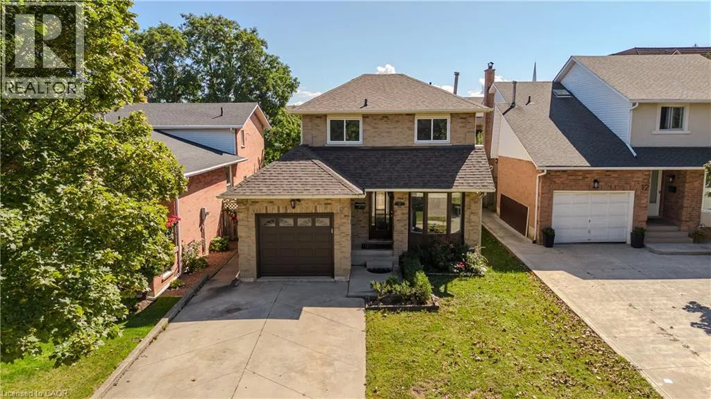 14 ELLINGTON Avenue