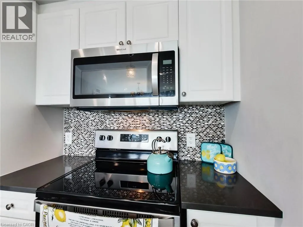 16 CONCORD Place Unit# 318 #318