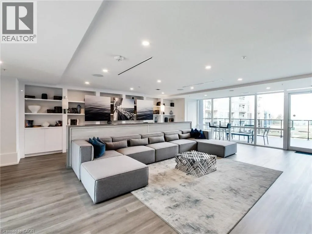 16 CONCORD Place Unit# 318 #318