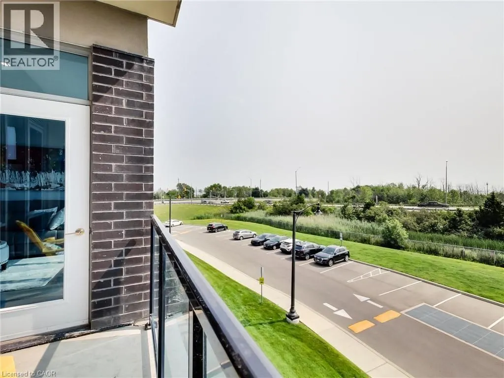 16 CONCORD Place Unit# 318 #318