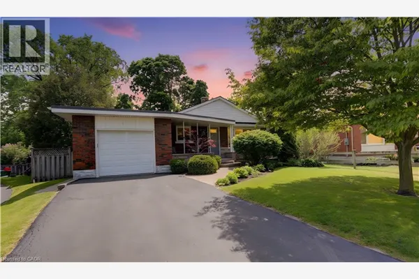 71 PINECREST Drive