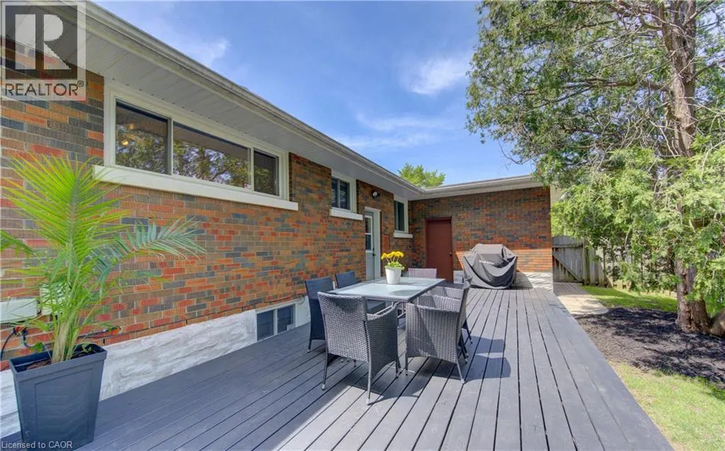 71 PINECREST Drive