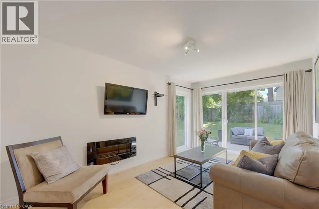 71 PINECREST Drive