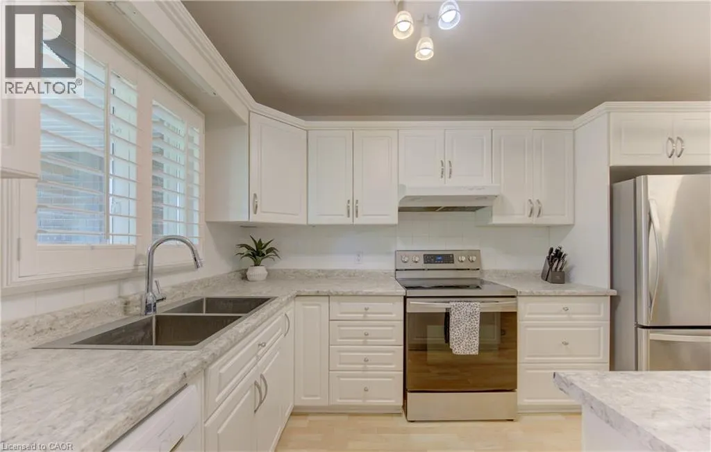 71 PINECREST Drive