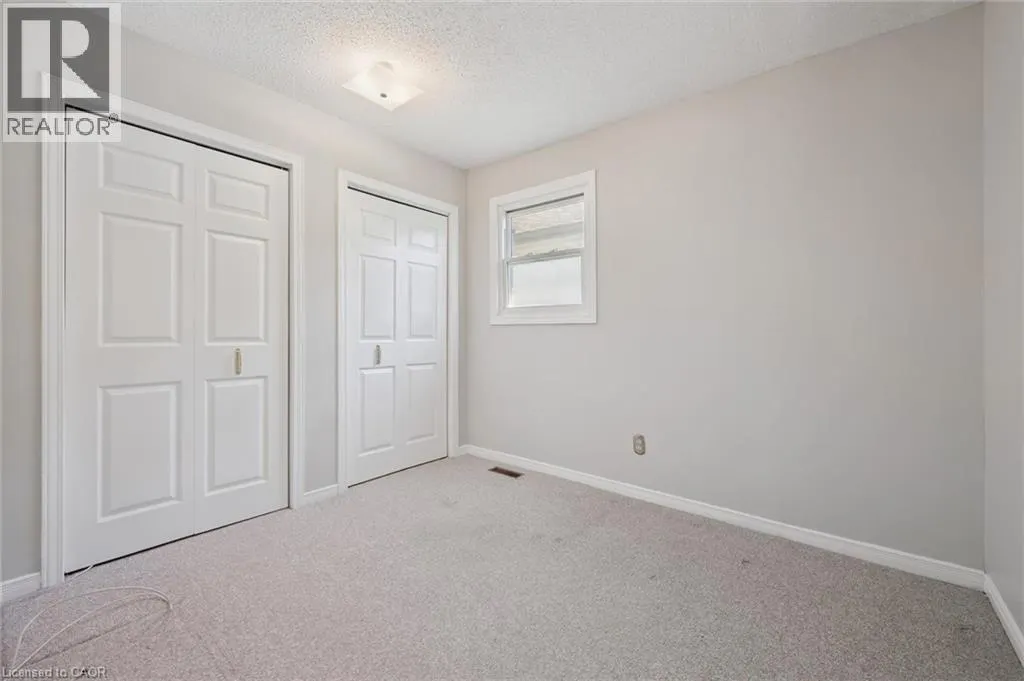 512 THORNDALE Drive
