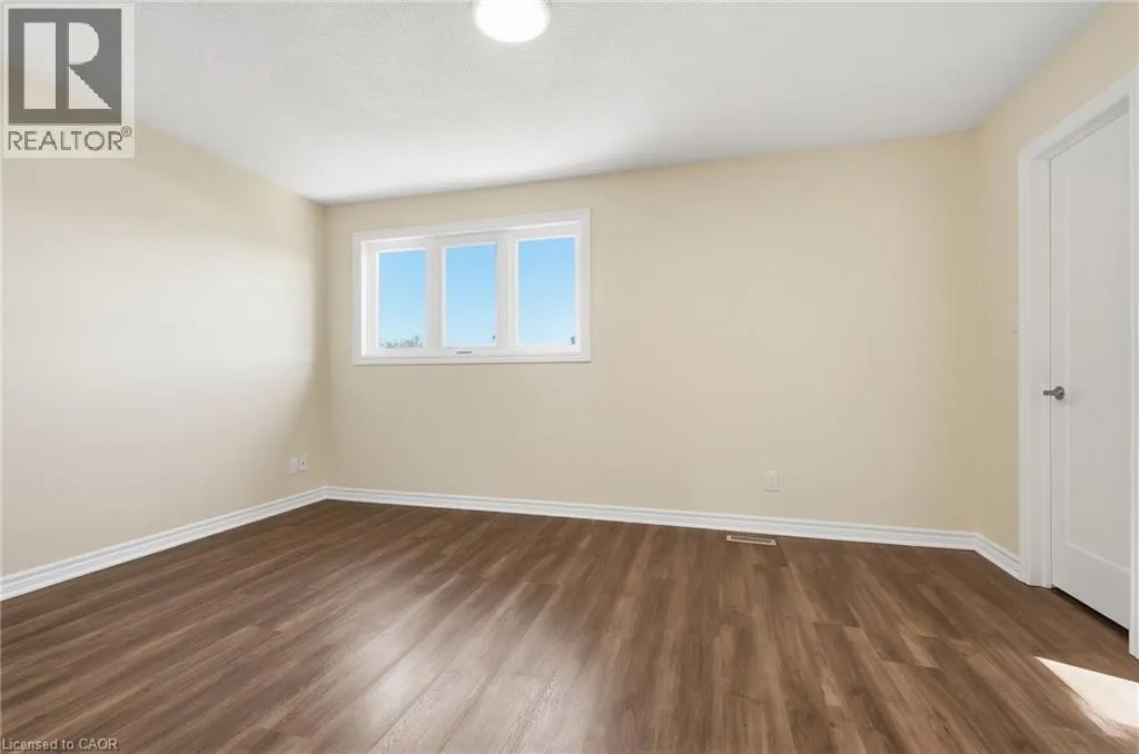 184 MACINTOSH Drive
