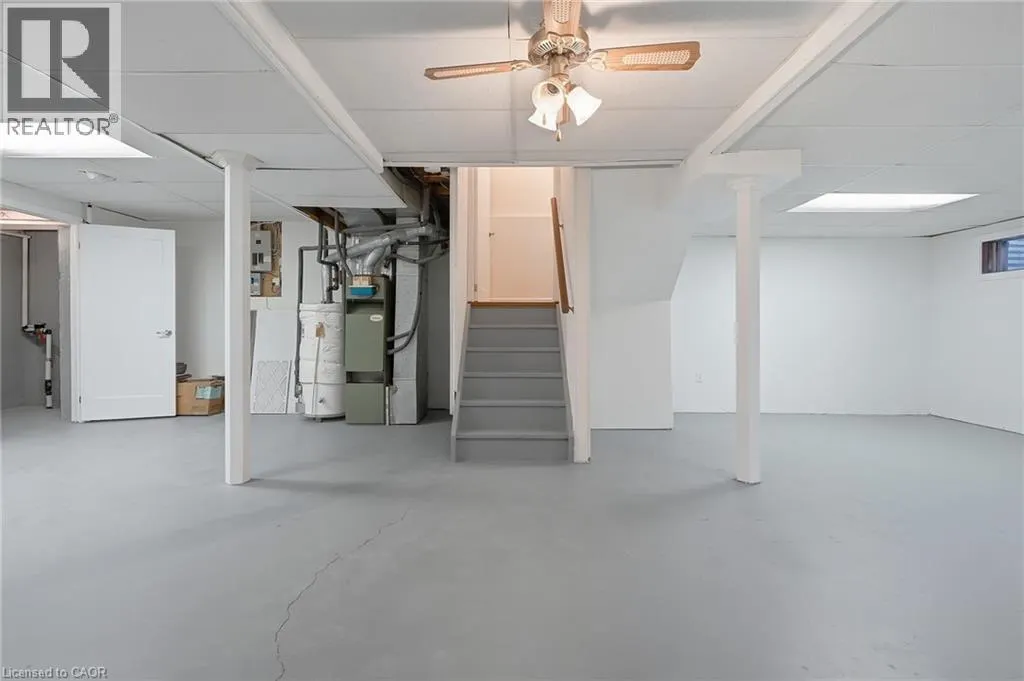 184 MACINTOSH Drive