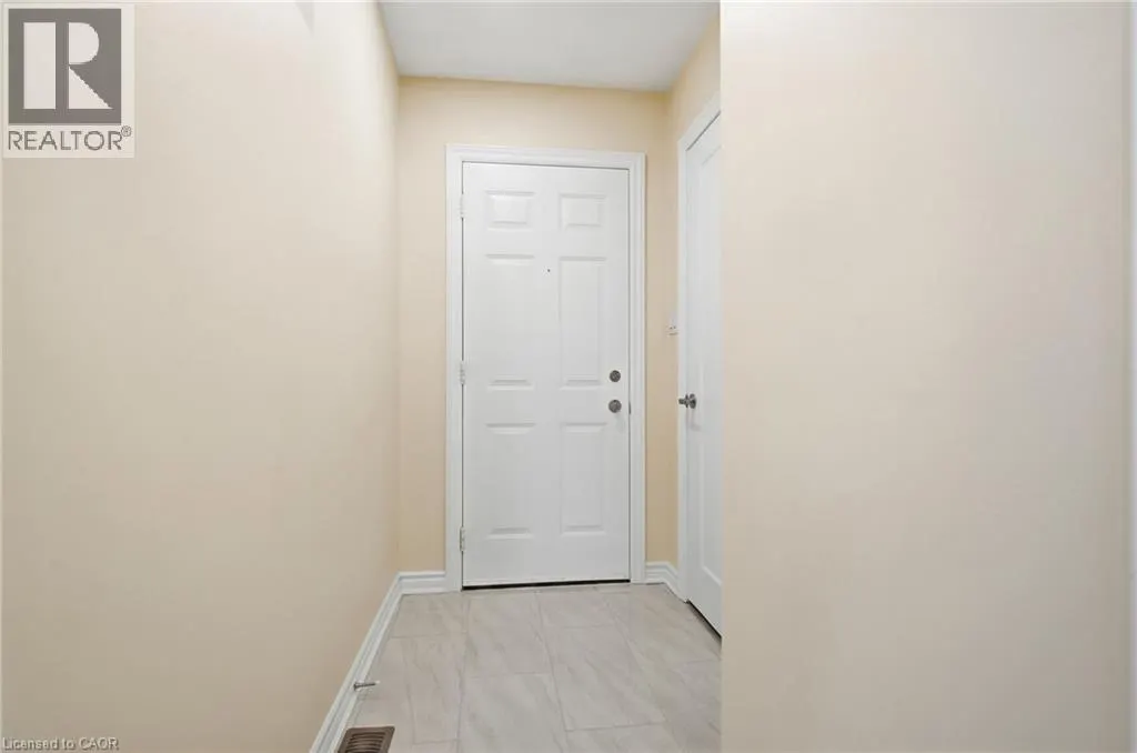 184 MACINTOSH Drive