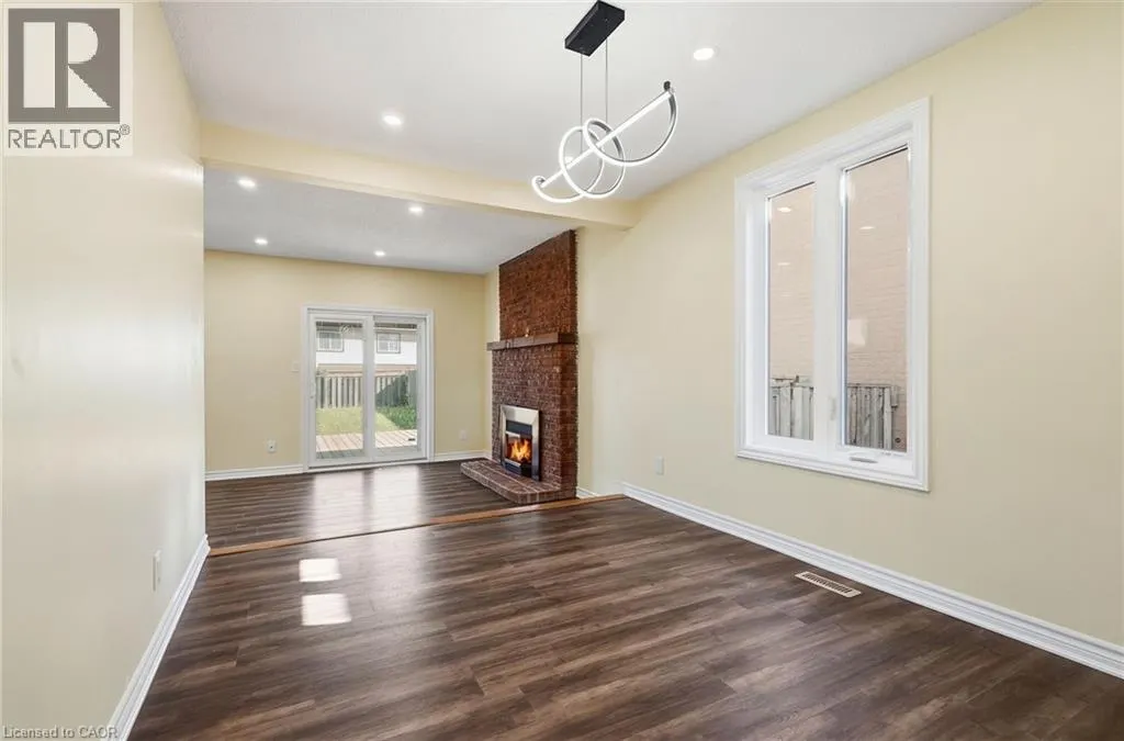 184 MACINTOSH Drive