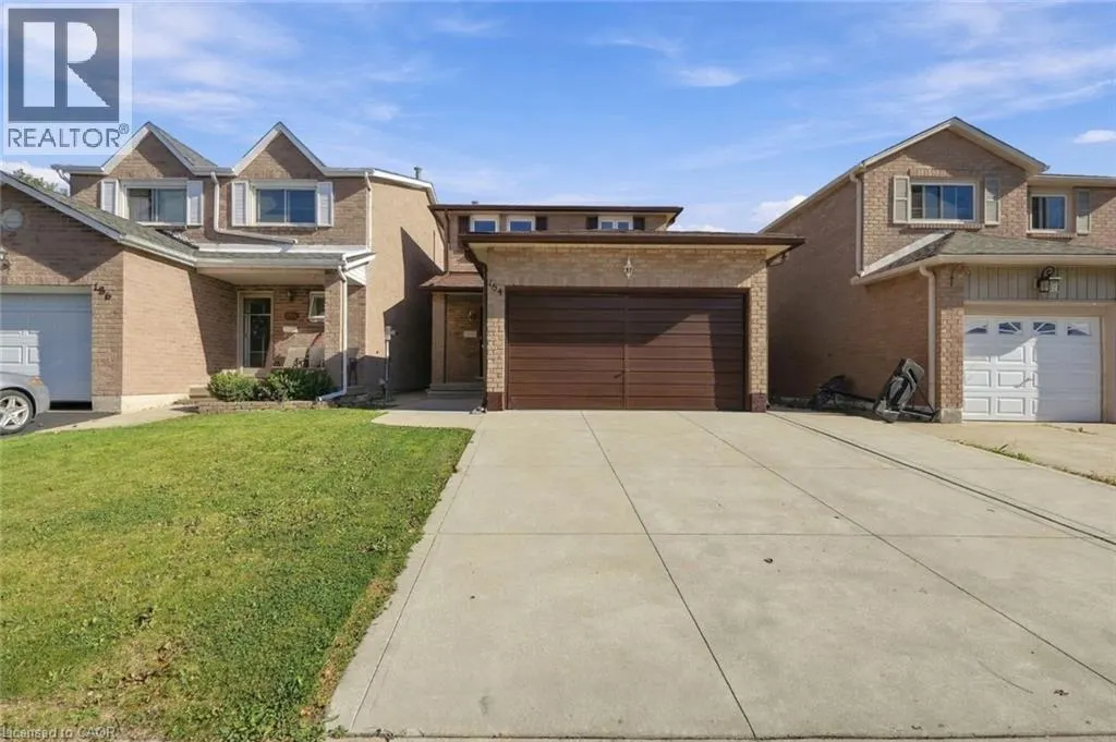 184 MACINTOSH Drive