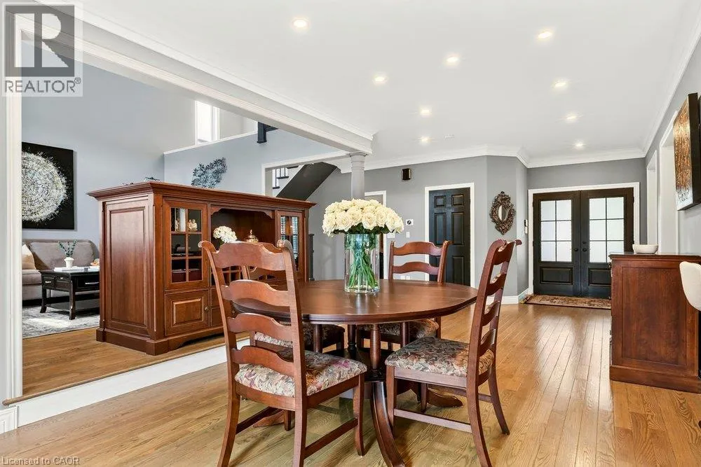 55 CHIANTI Crescent