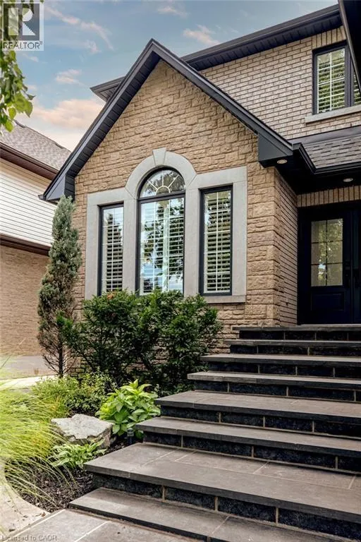 55 CHIANTI Crescent