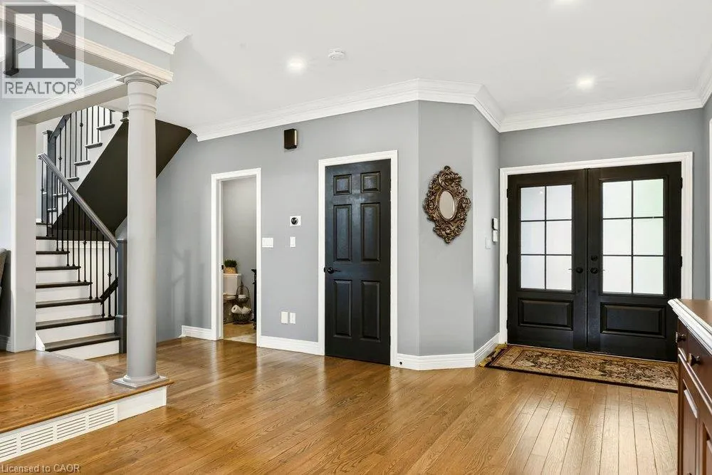 55 CHIANTI Crescent
