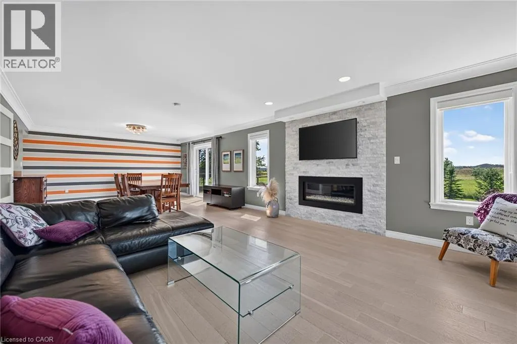 450 STONEY CREEK Road