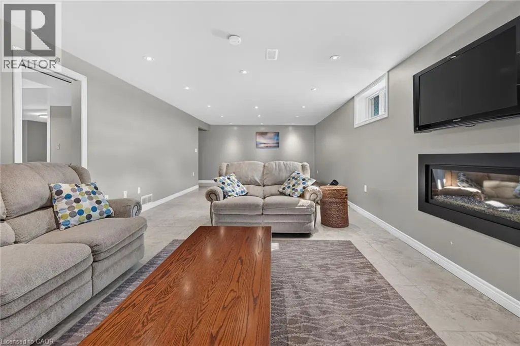 450 STONEY CREEK Road