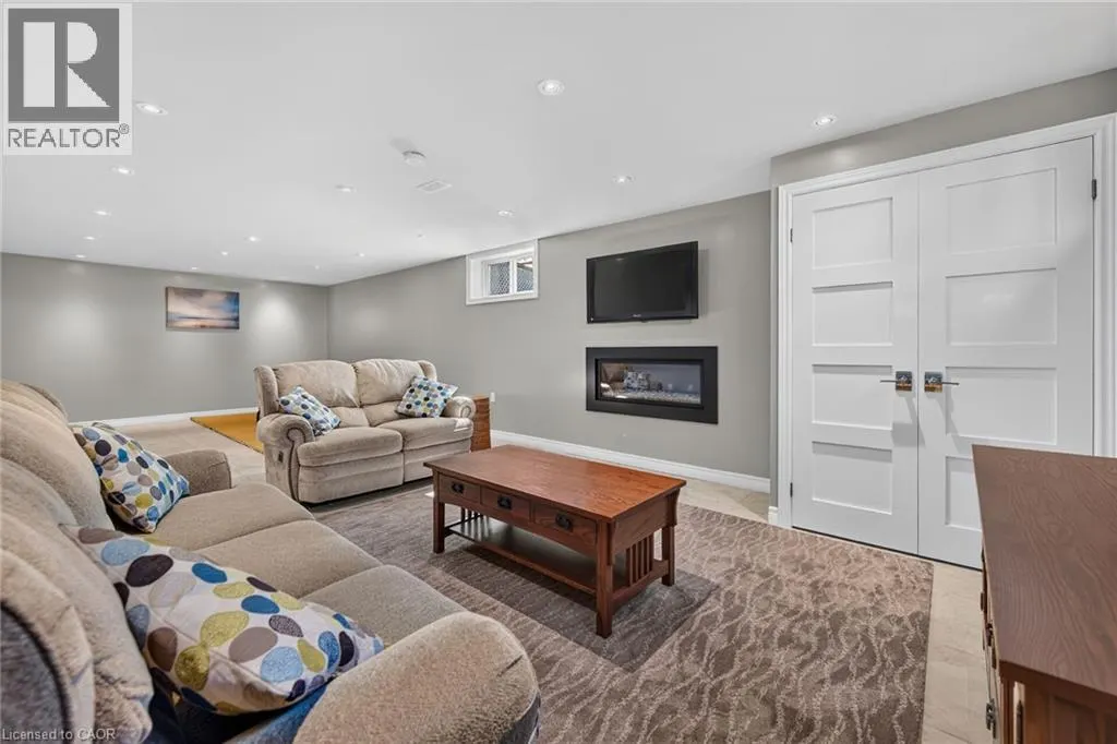 450 STONEY CREEK Road